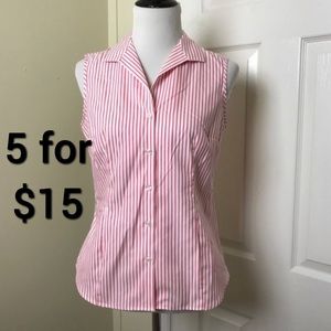 Jones New York Signature sleeveless Top. Size S